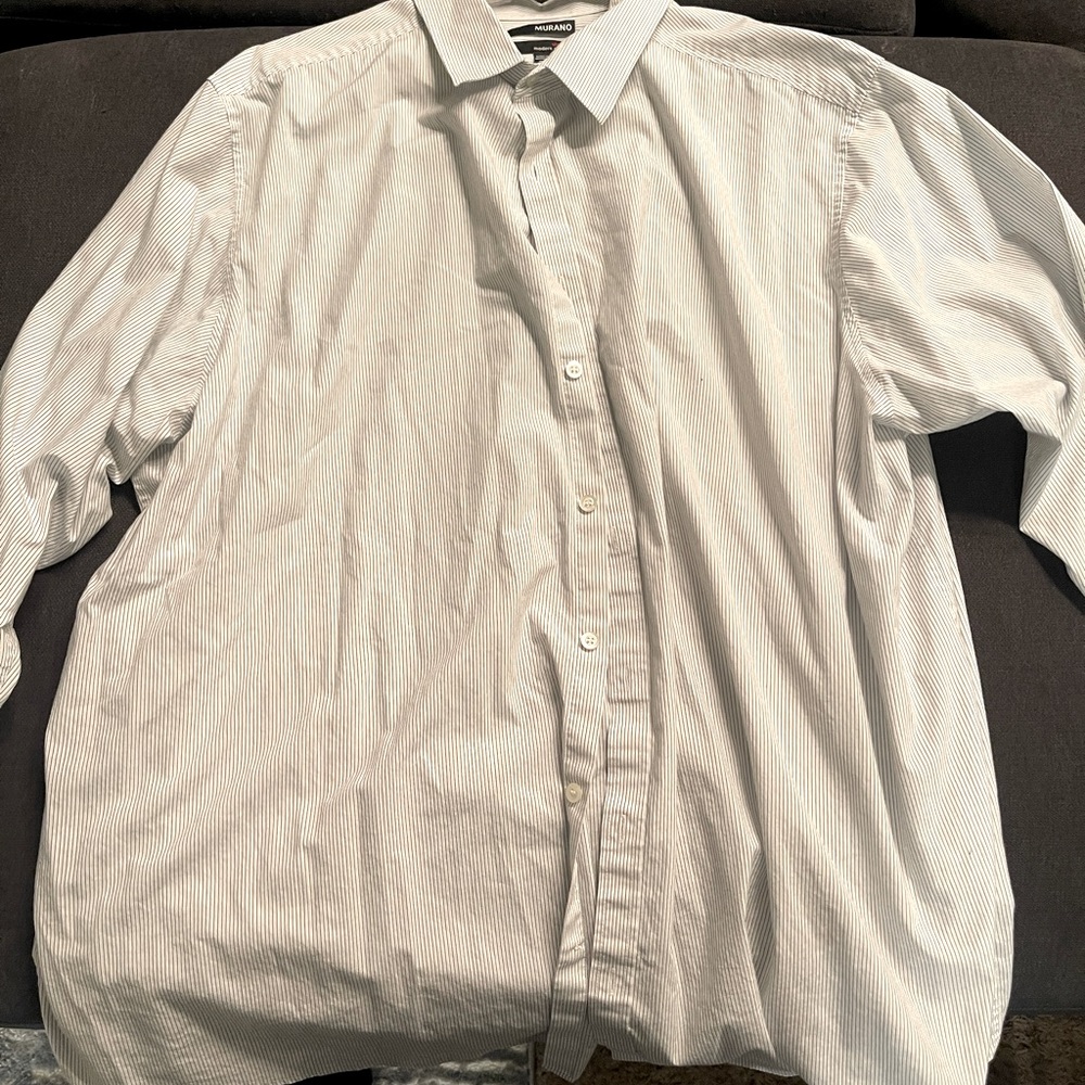 Murano Ultimate Modern Comfort Classic Fit Dress Shirt